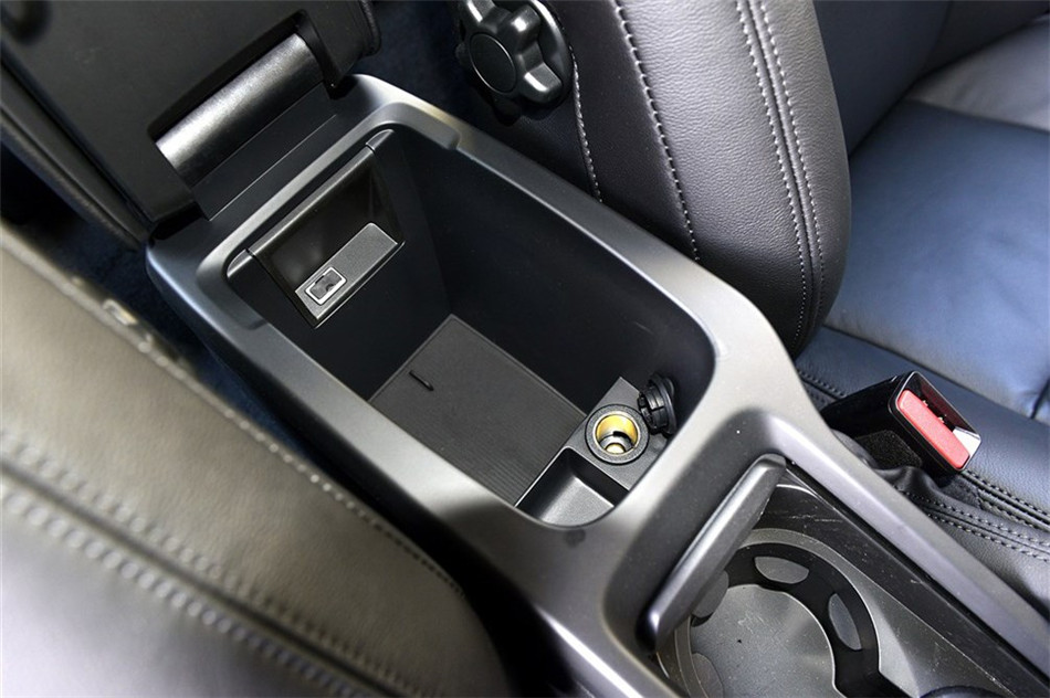 2013款 2.0T 智雅版 空间