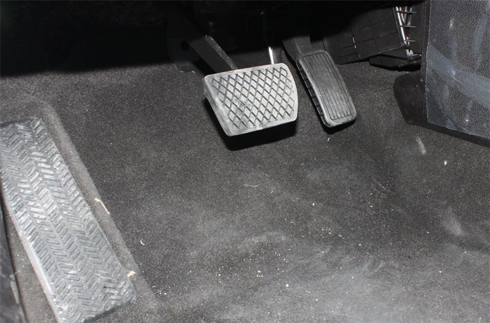 2013款 1.5L AT Hybrid