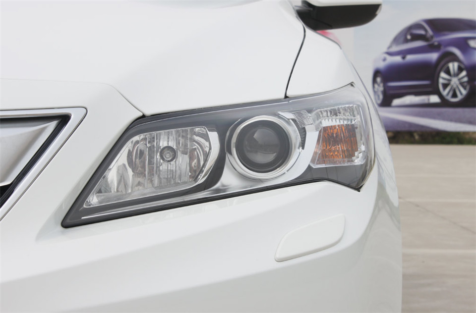 2013款 1.5L AT Hybrid