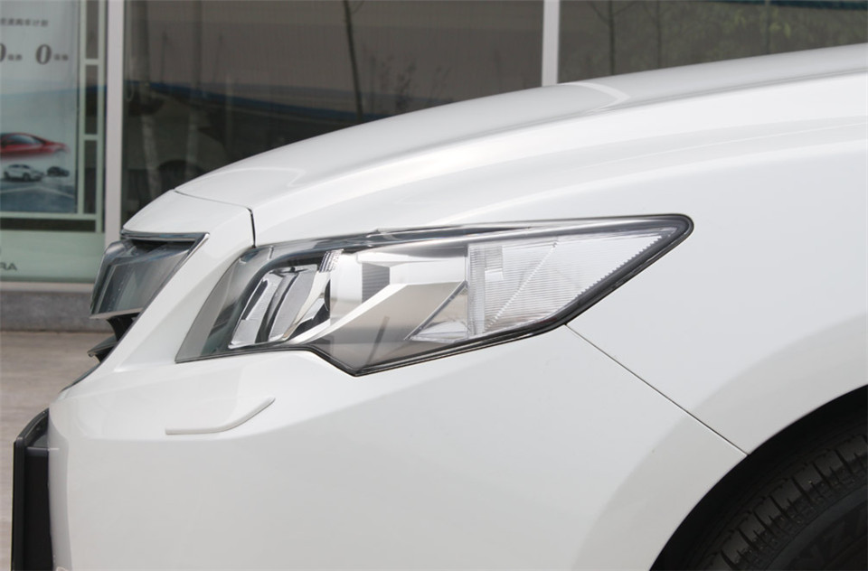 2013款 1.5L AT Hybrid