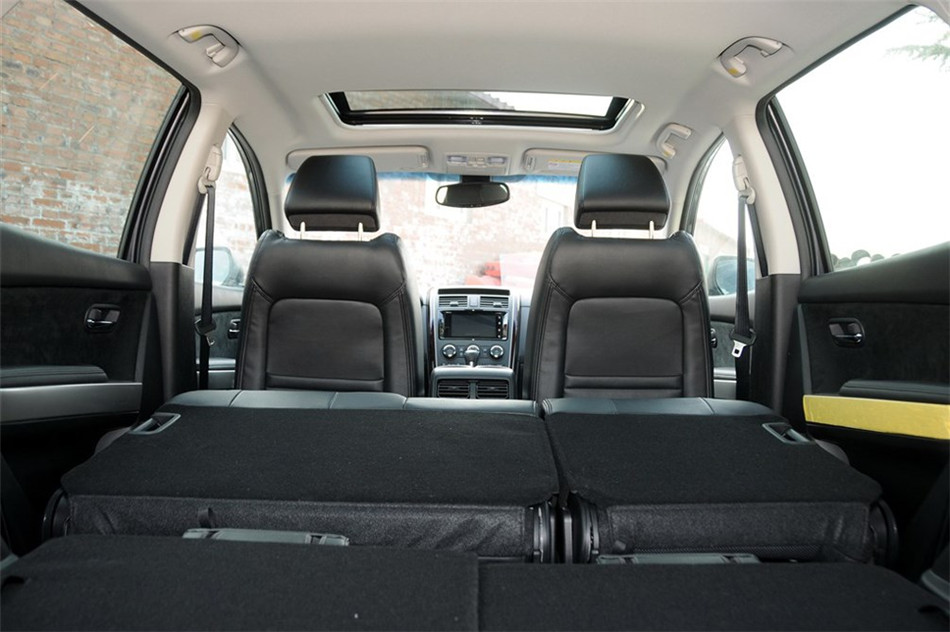 马自达CX-9 2013款 3.7L AT 基本型 空间