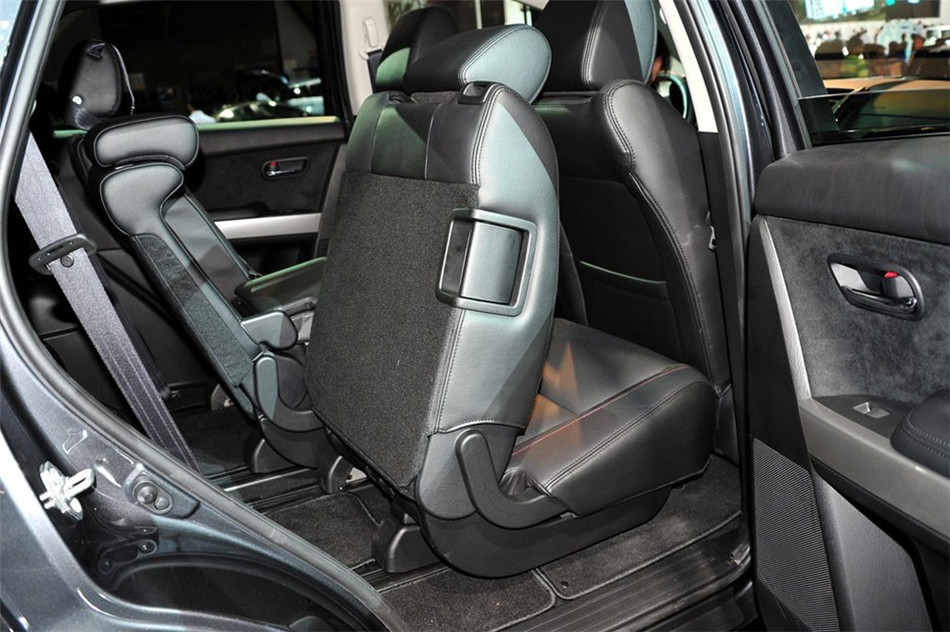 ԴCX-9 2013 3.7L AT  ռ