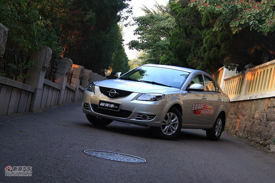 2011款海马福美来三代外观