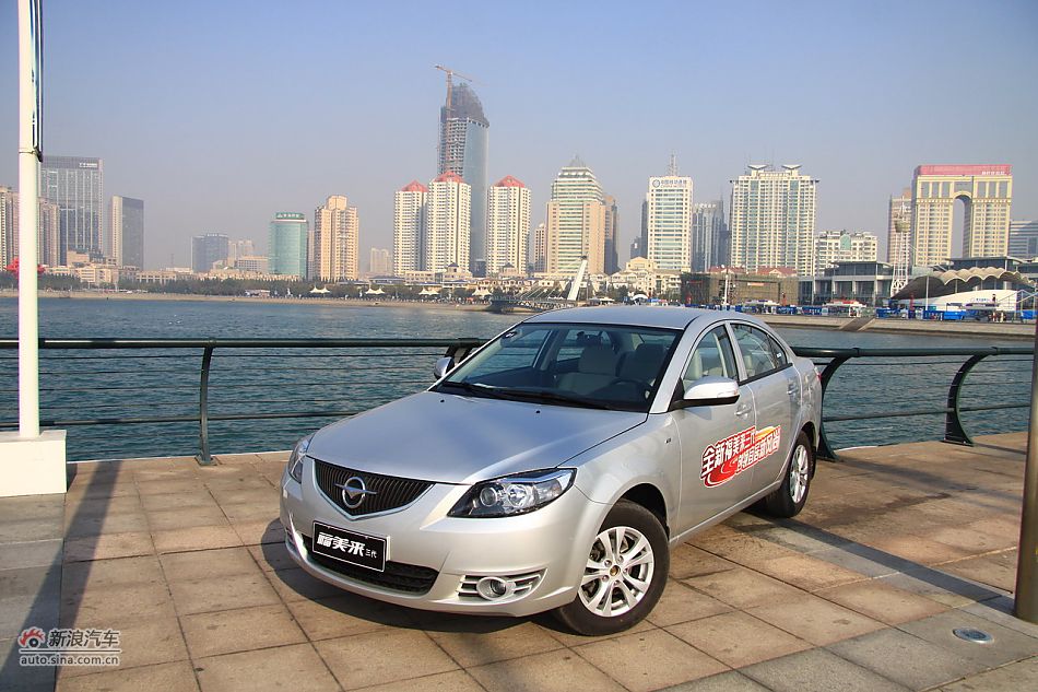 2011款海马福美来三代外观