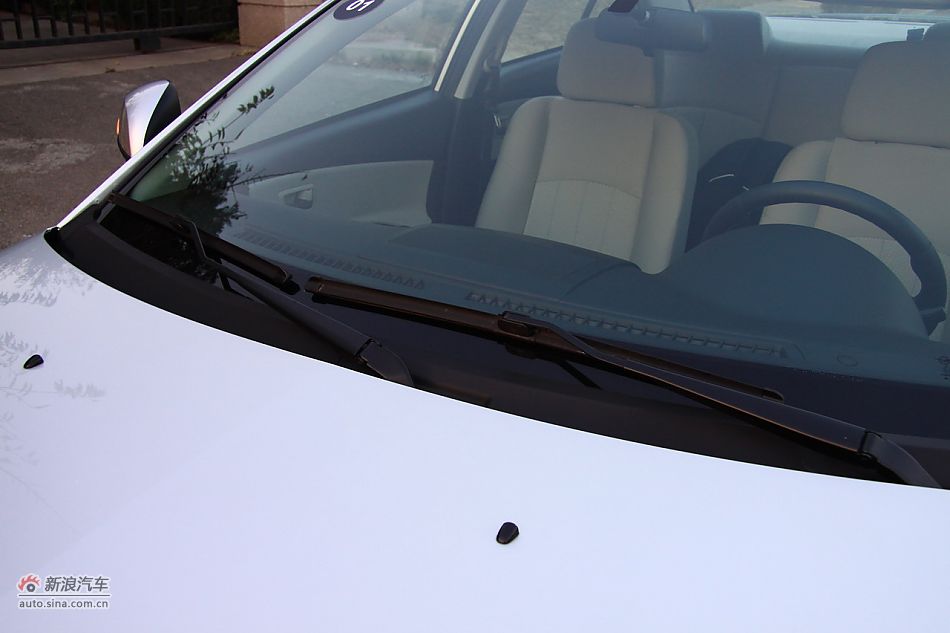 2011款海马福美来三代外观