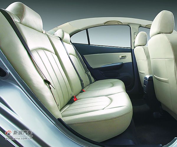 第三代福美来资料图-内饰