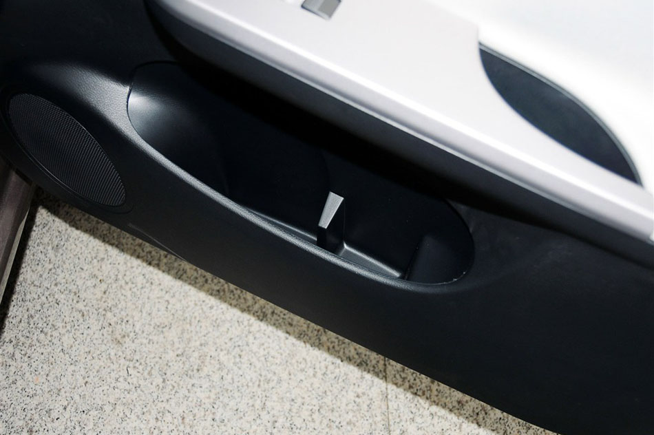 2013款 三厢 1.6L 手动风尚版