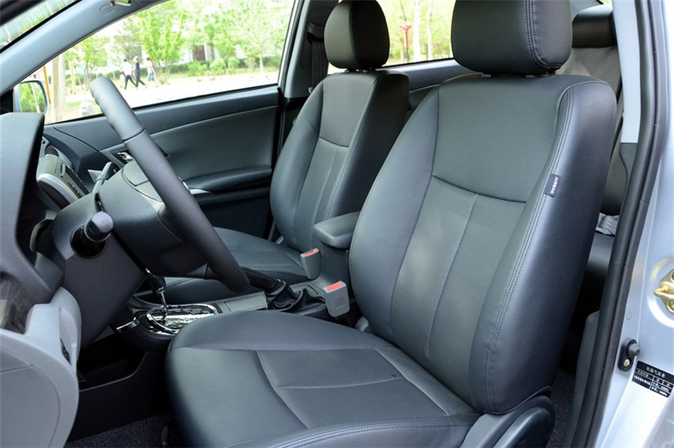 ̩Z300 2013 1.6L AT  ռ