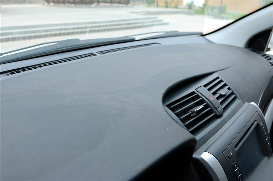 众泰Z300 2013款 1.6L AT 尊贵型 内饰