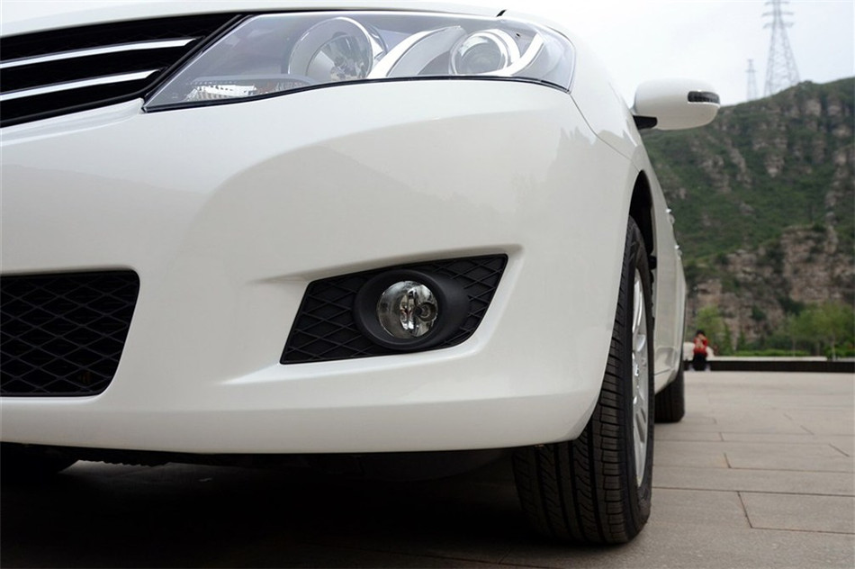 众泰Z300 2013款 1.6L AT 尊贵型 细节