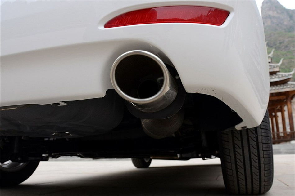 ̩Z300 2013 1.6L AT  ϸ