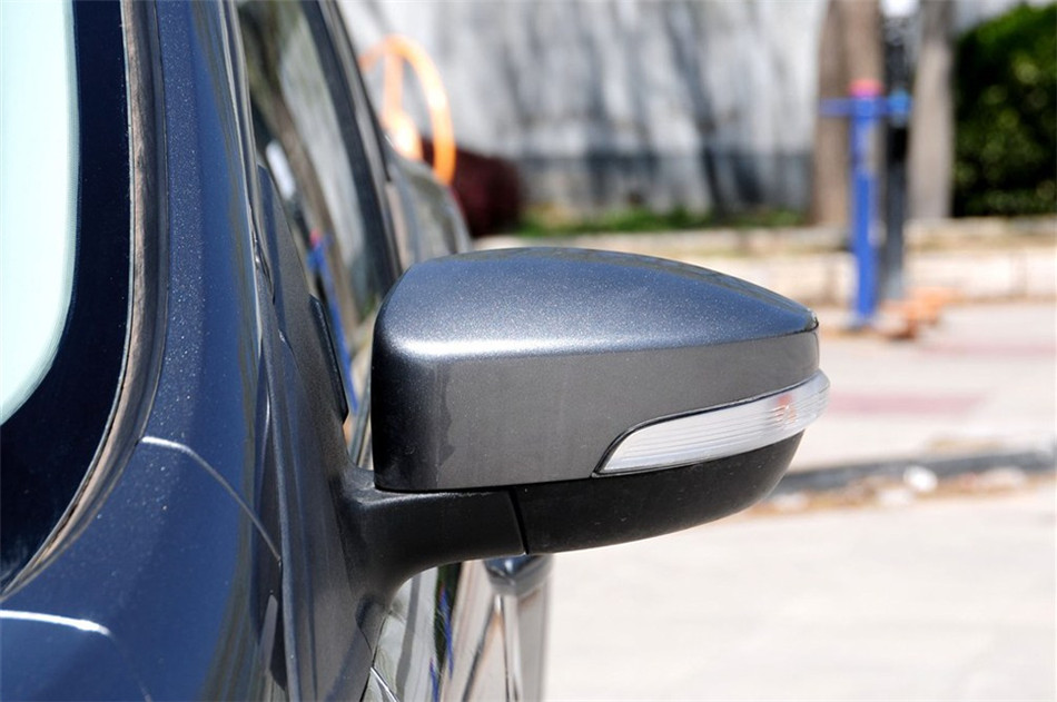 2013款 1.6L GTDi 两驱 AT 舒适型 其他