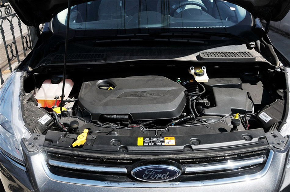 2013款 1.6L GTDi 两驱 AT 舒适型 引擎底盘