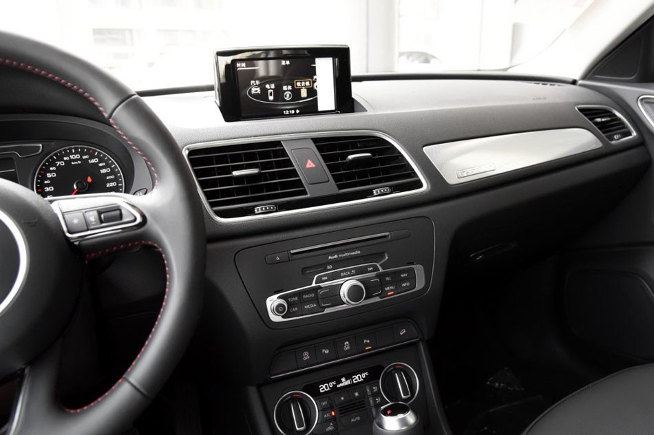 2016款 35 TFSI quattro 全时四驱特别版 内饰