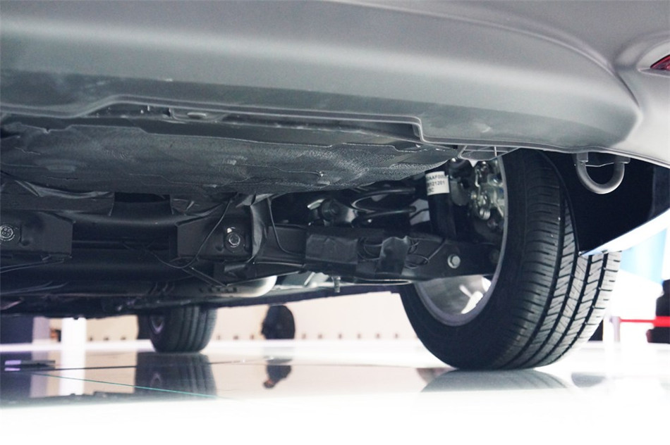 传祺GA3 2013款 基本型 底盘