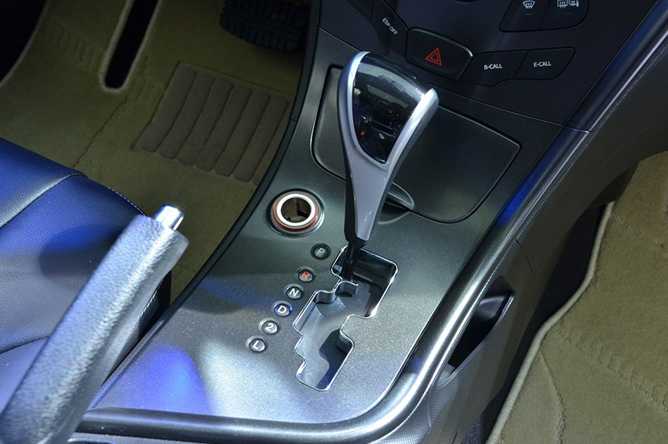 2014款 1.6L 自动智慧版 内饰