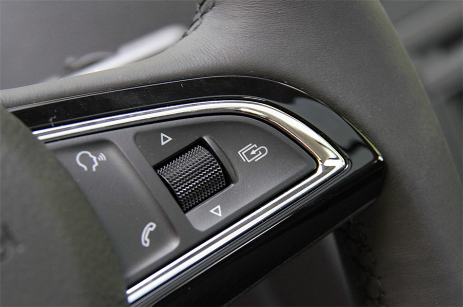 2014款 1.4TSI DSG 魅影版 内饰