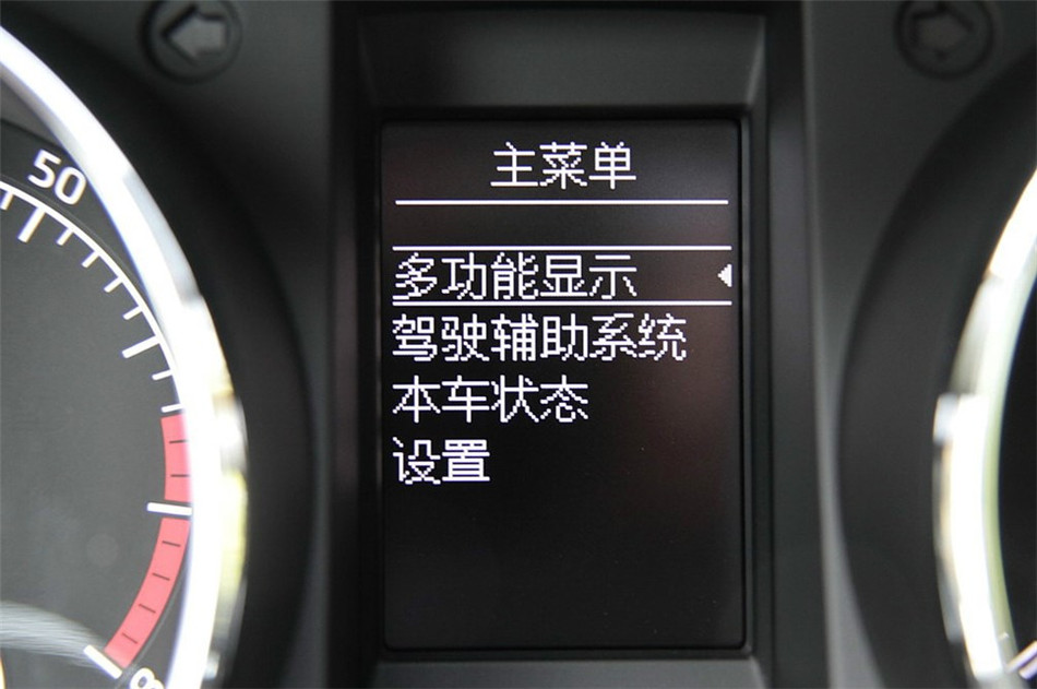2014款 1.4TSI DSG 魅影版 内饰