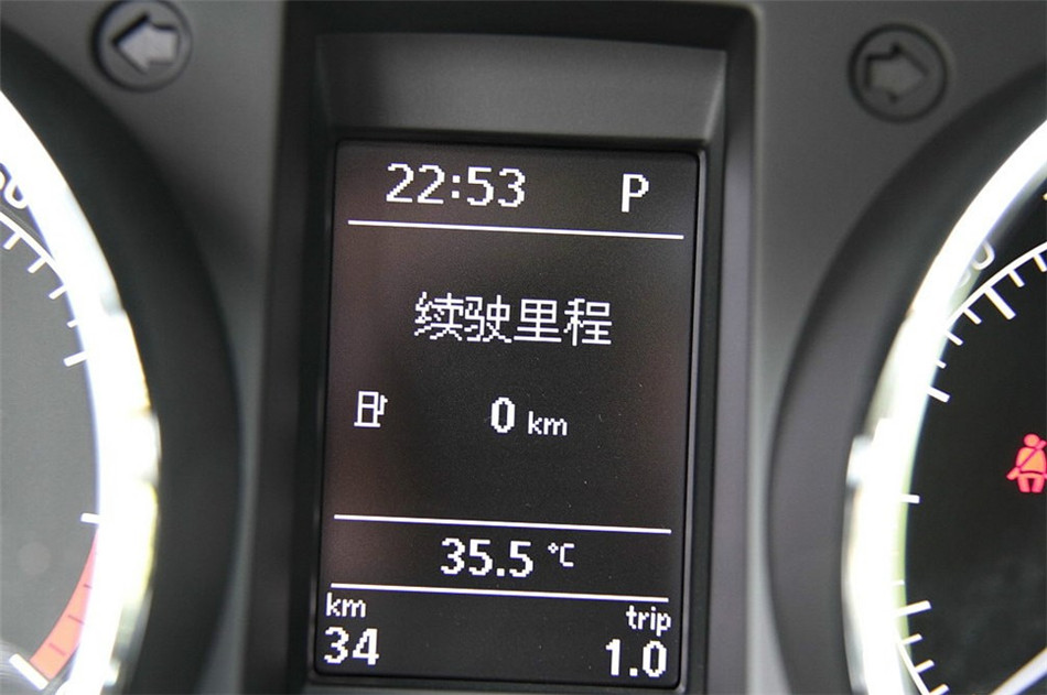 2014款 1.4TSI DSG 魅影版 内饰