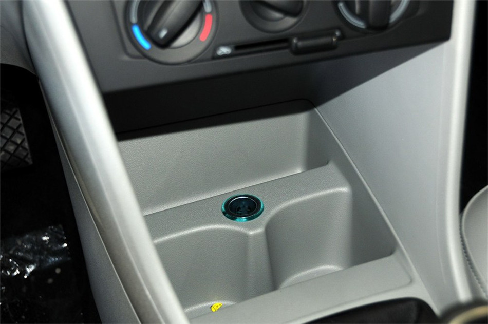 2013款 1.6L MT 智选型 内饰