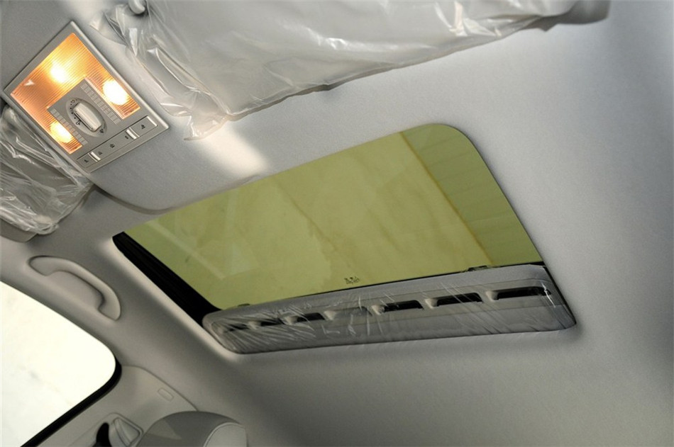 2013款 1.6L MT 智选型 座椅空间