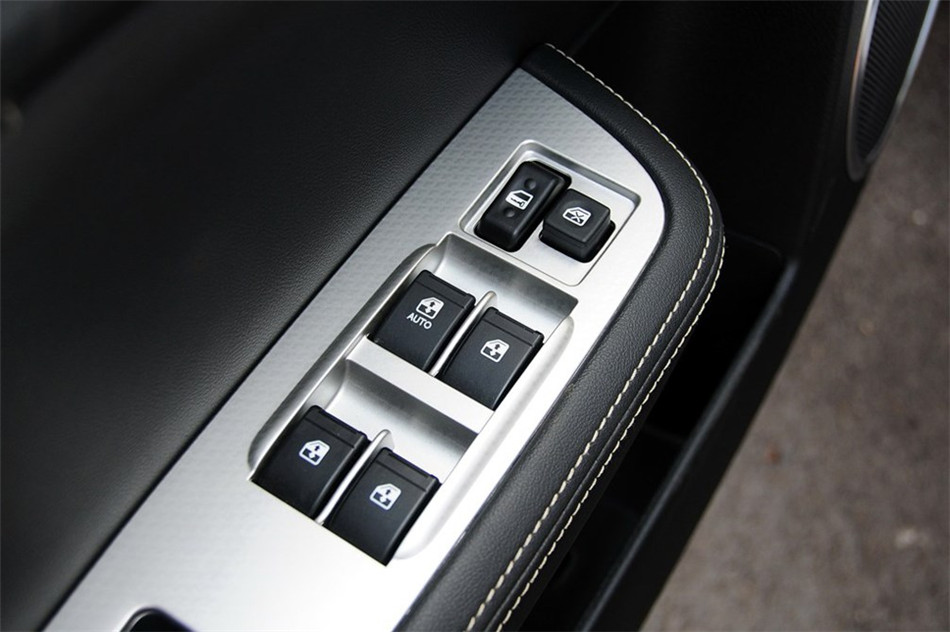 传祺GA5 2013款 2.0L AT 精英版 空间