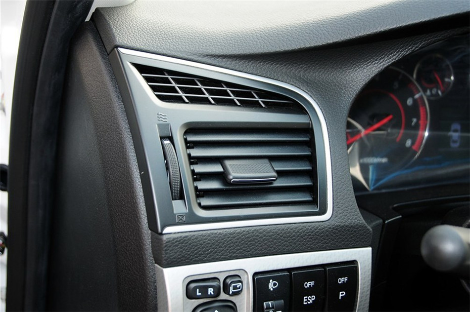 传祺GA5 2013款 2.0L AT 精英版 内饰