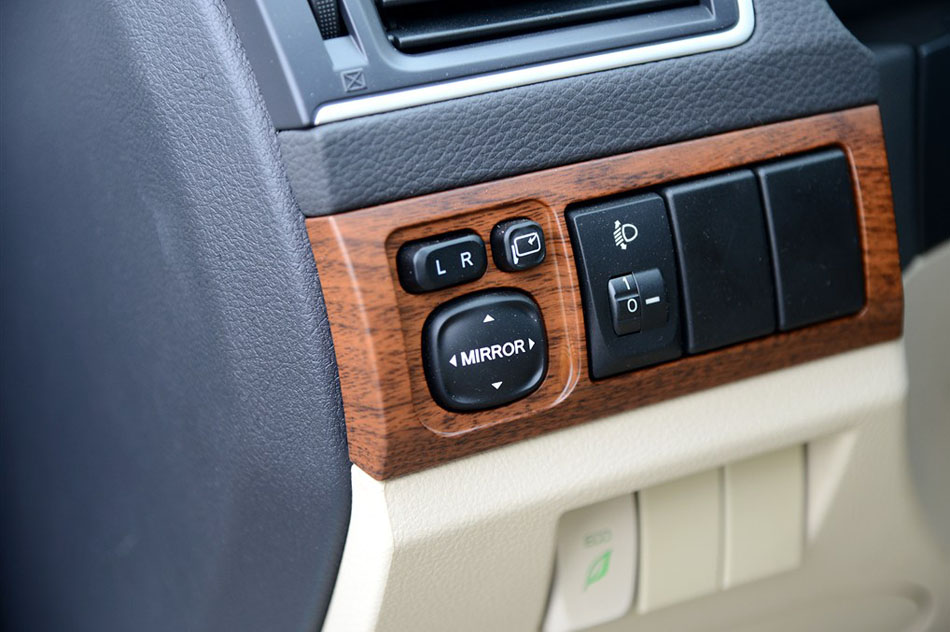 2015款 增程式 尊享版 内饰