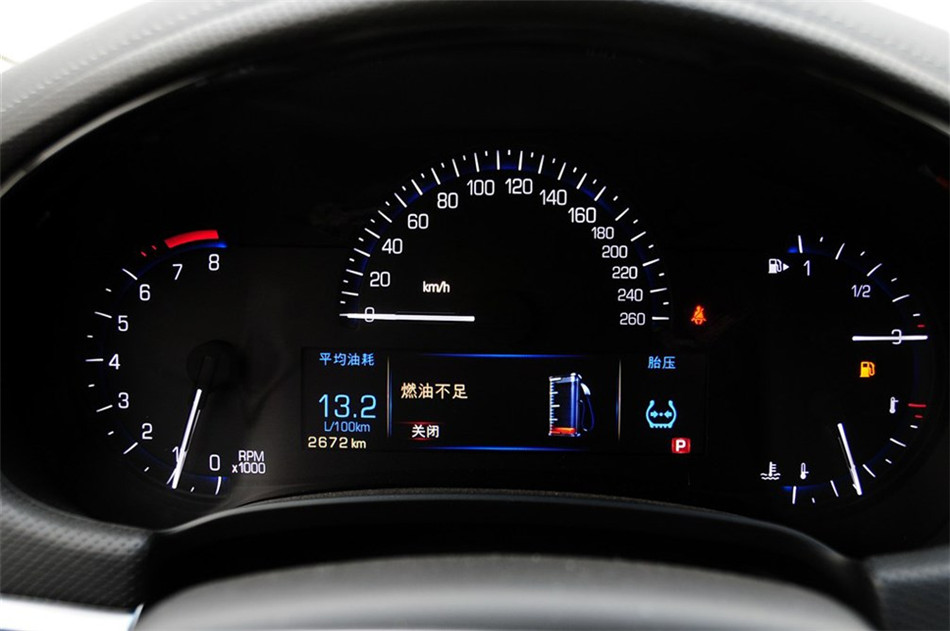 2013款凯迪拉克XTS 28T豪华型