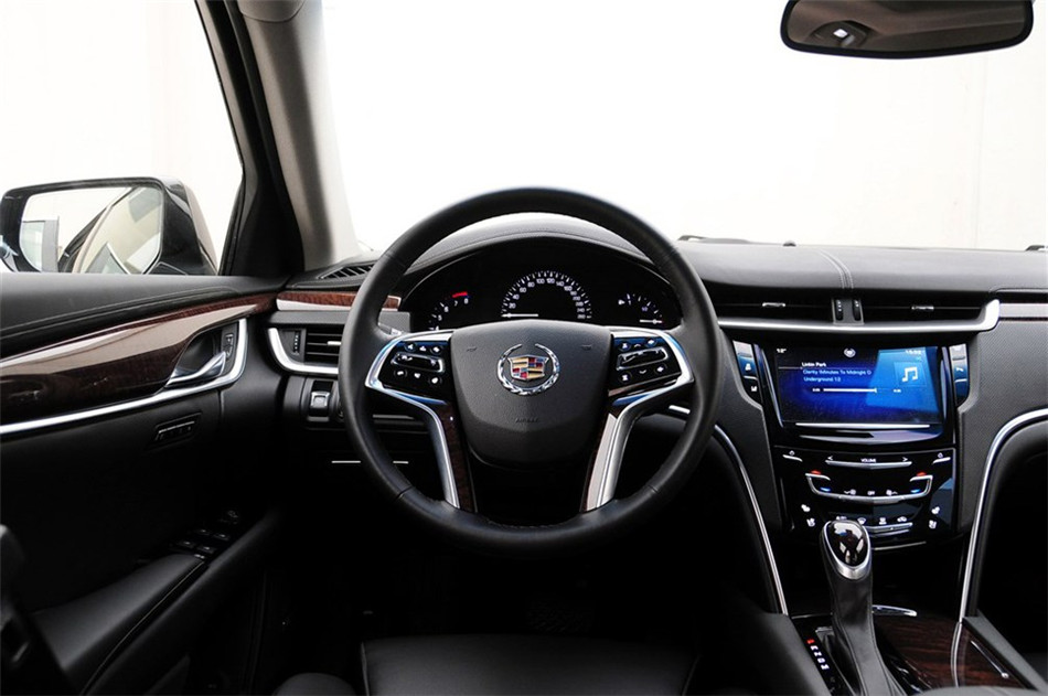 2013款凯迪拉克XTS 28T豪华型