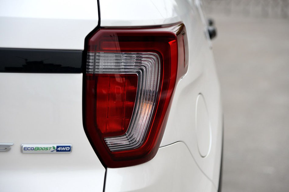 2016款 2.3T 精英版 其他细节