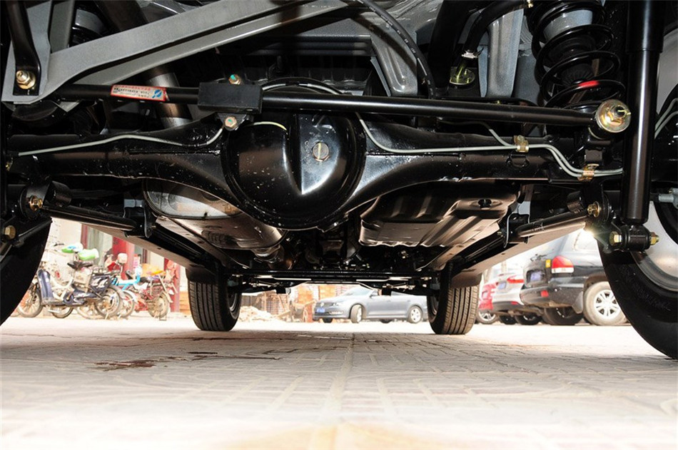 2013款 1.3L MT都市型