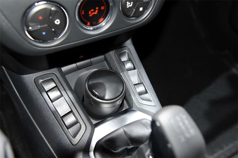 2013款 标致301 基本型