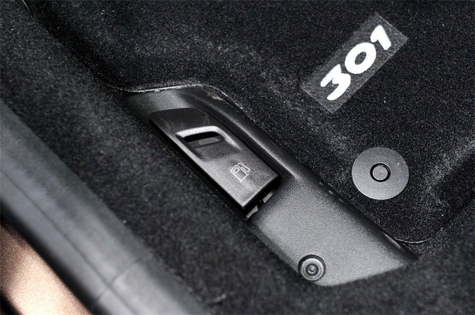 2013款 标致301 基本型