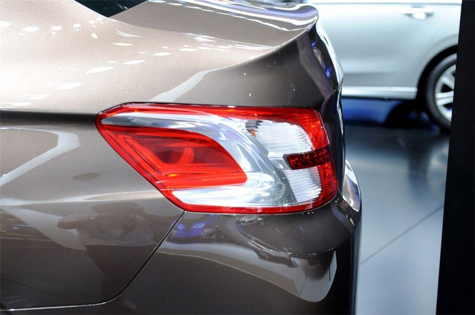 2013款 标致301 基本型