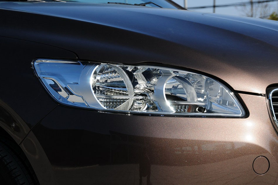 2014款 1.6L 自动尊贵版 细节