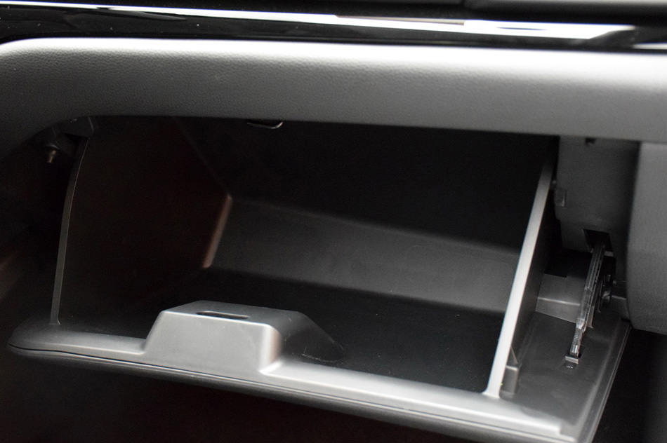 2019款 180Turbo CVT舒适版 内饰