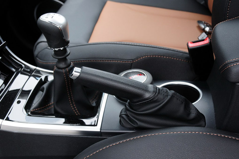 2014款 1.5T 手动两驱精英版 内饰