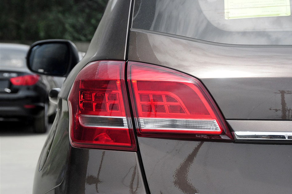 2014款 1.5T 手动两驱精英版 其他