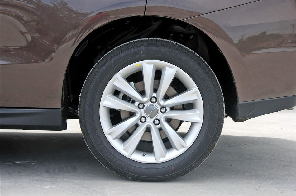 2014款 1.5T 手动两驱精英版 其他