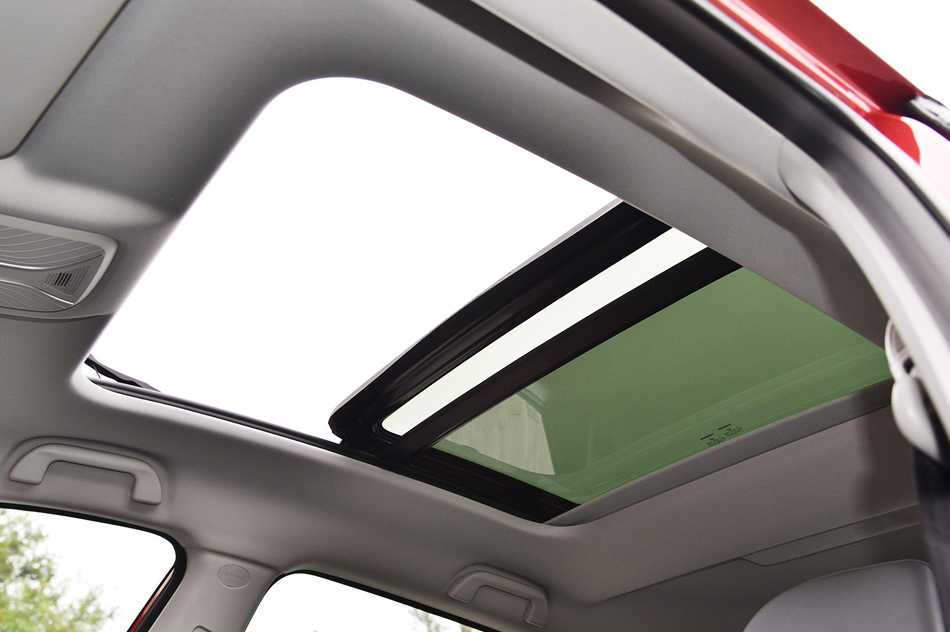 创享版 红标 1.5T 双离合两驱智尚型 座椅空间