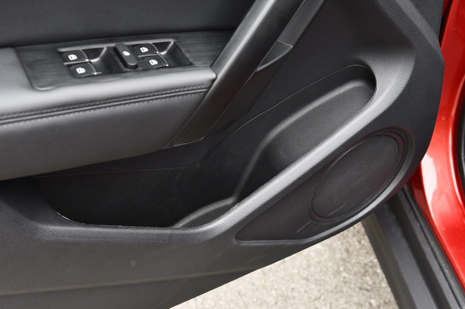 创享版 红标 1.5T 双离合两驱智尚型 座椅空间