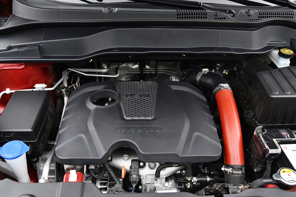 创享版 红标 1.5T 双离合两驱智尚型 引擎底盘