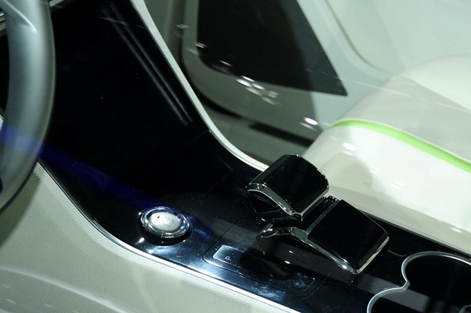 2013款 哈弗H7 基本型 内饰