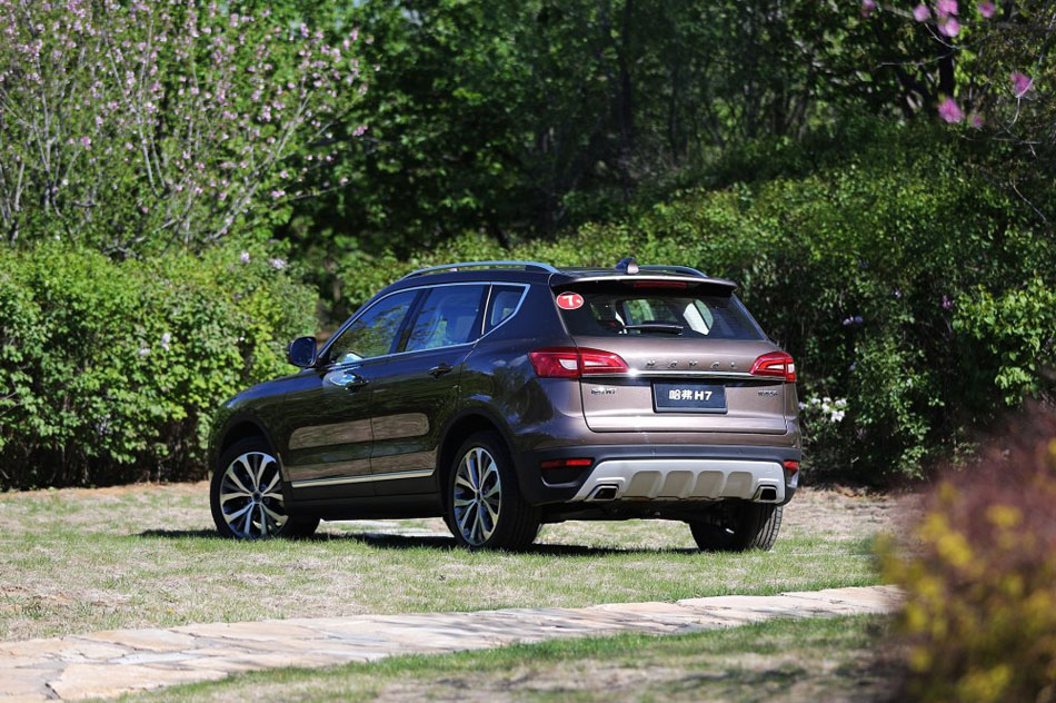 2016款 2.0T 自动两驱豪华型 外观