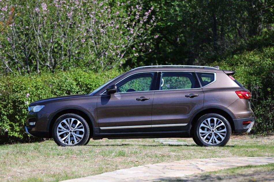 2016款 2.0T 自动两驱豪华型 外观