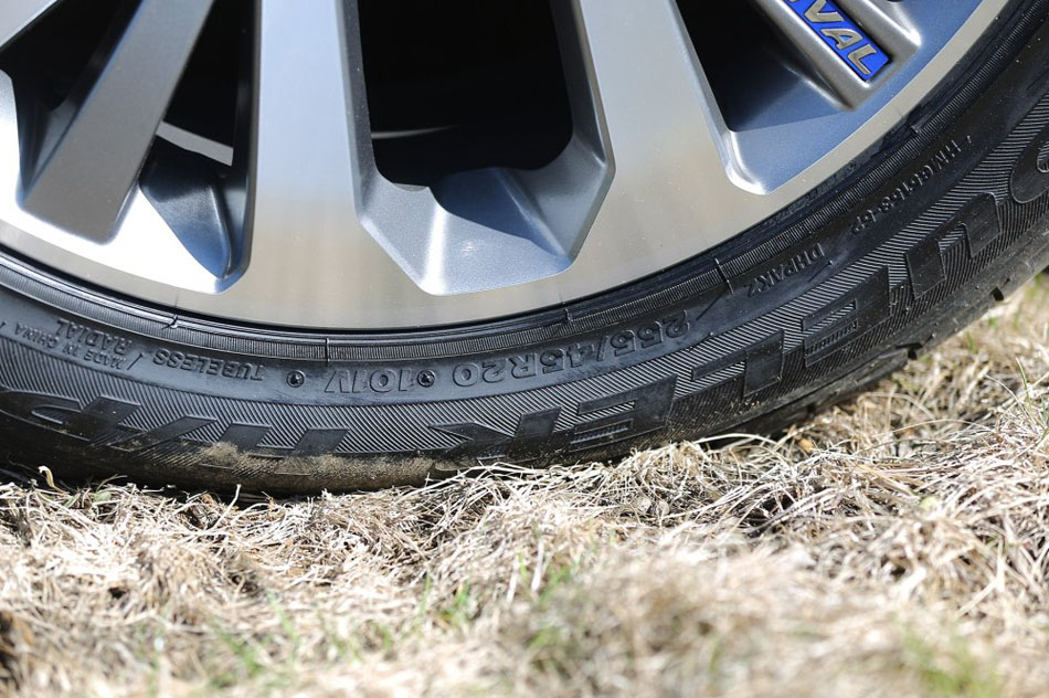 2016款 2.0T 自动两驱豪华型 细节