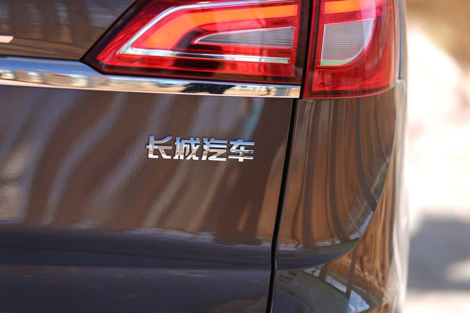 2016款 2.0T 自动两驱豪华型 细节