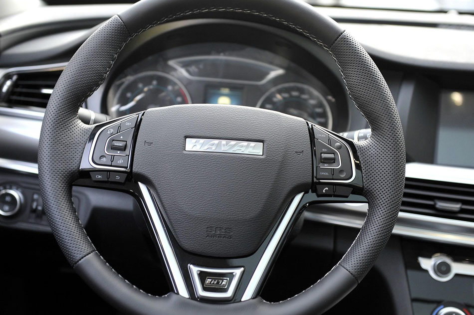 2018款 蓝标H7 2.0T 自动悦享型 内饰