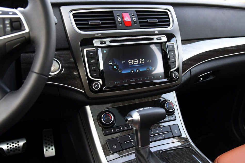 2015款 2.0T 四驱精英型 内饰